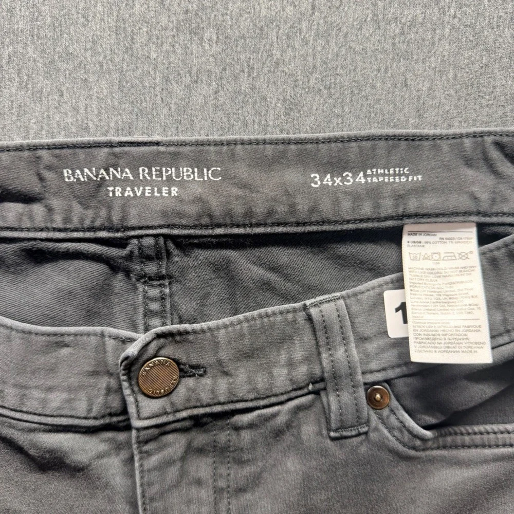 Banana Republic Traveler Pants Mens 34x34 Grey Athletic Tapered Fit Stretch